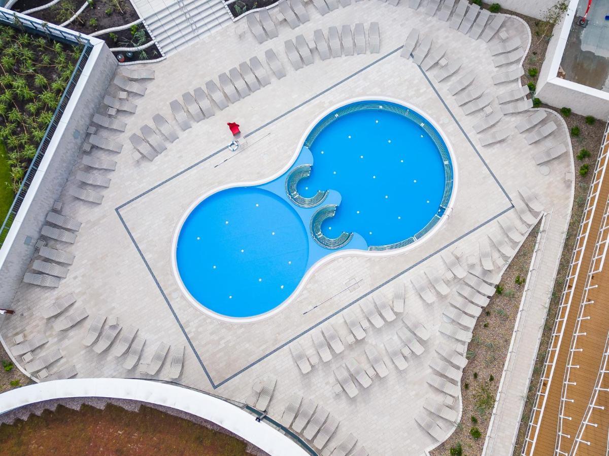 Apartament Lux Tukan B003, Polanki Aqua - Holiday City Kolobrzeg Exterior photo